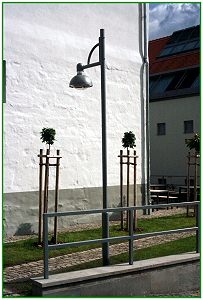 Außenbeleuchtung am historischem Rathaus Weißensee