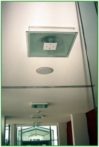 Deckenleuchten im Rathaus Wei�ensee