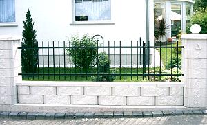 Zaunfeld Feinstab, mit Zierelementen